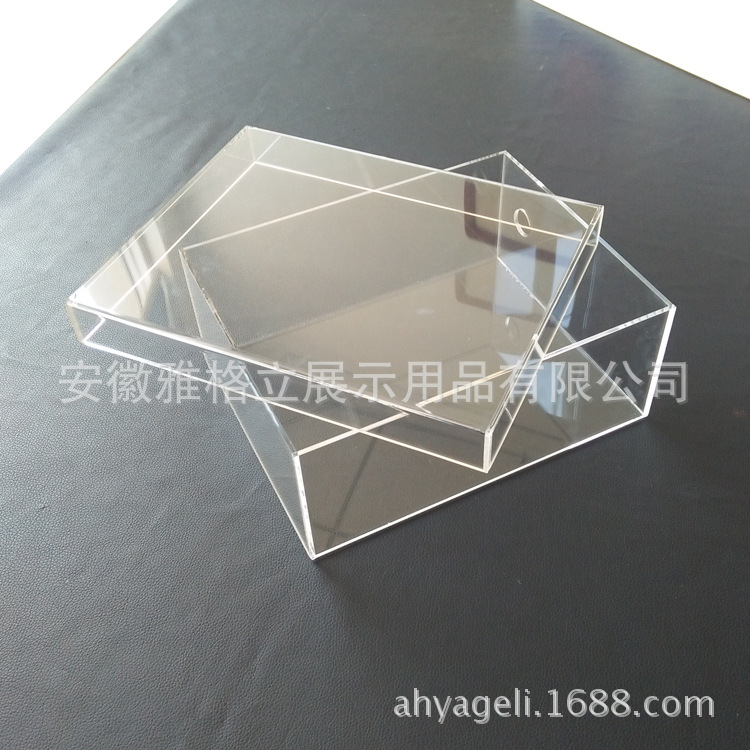 收纳盒