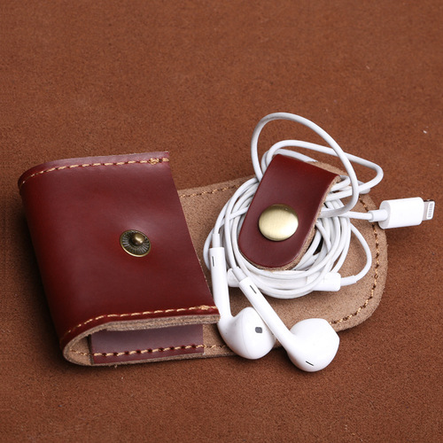 Summer headphone bag portable data cable headphone storage box crazy horse leather retro bag genuine leather small bag