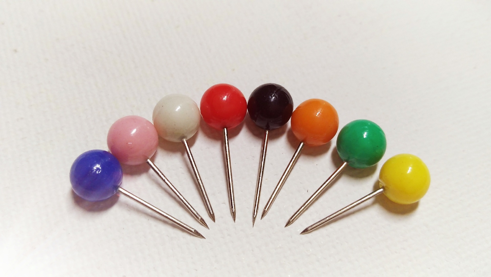 2021 1/ 8 Inch Small Map Push Pins Map Tacks, Plastic Head With Steel