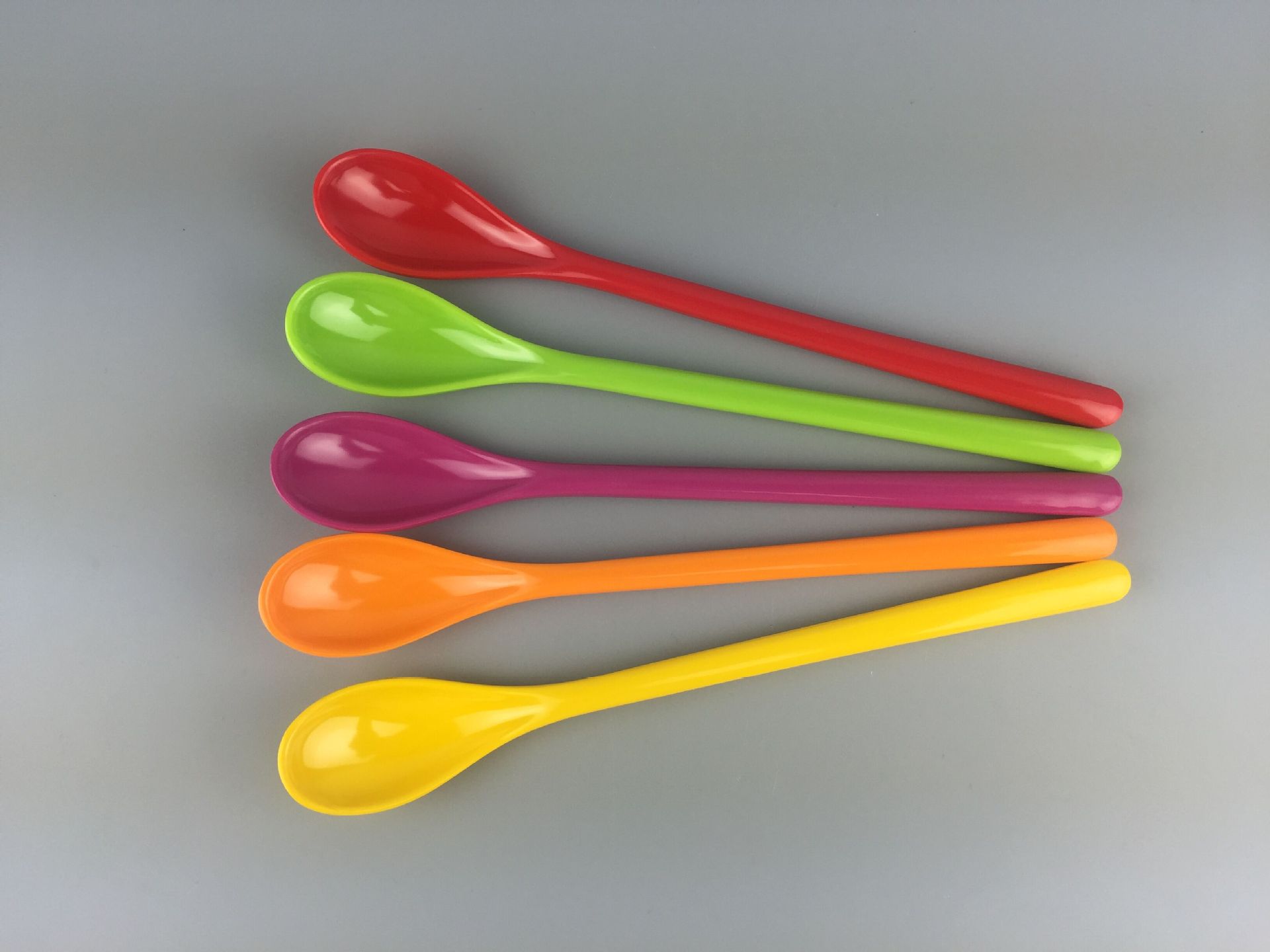 一次性塑料韩式勺 一次性餐具 PS圆头长柄勺汤匙餐勺子厂家现货-阿里巴巴