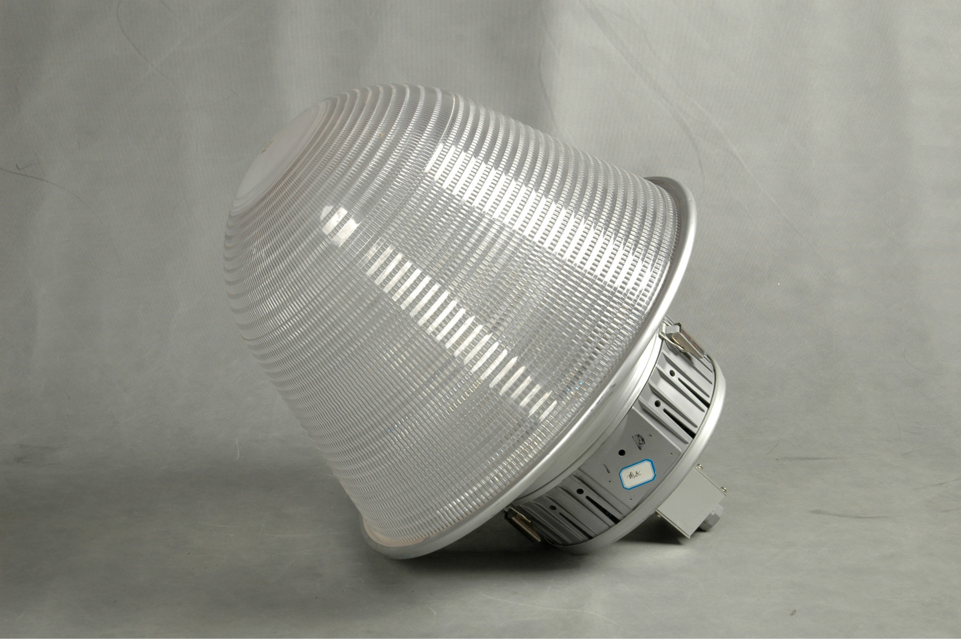 NGC9820防眩悬挂灯 NGC9830 250W防晕 金卤灯体育场大会堂.