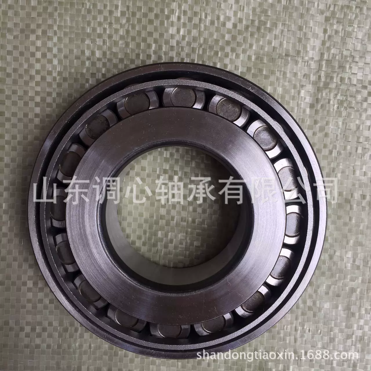 32220轴承 正品瓦房店ZWZ轴承32220原厂特价瓦轴圆锥滚子轴承7520