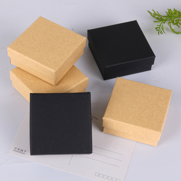 Simple Style Solid Color Paper Jewelry Boxes display picture 1