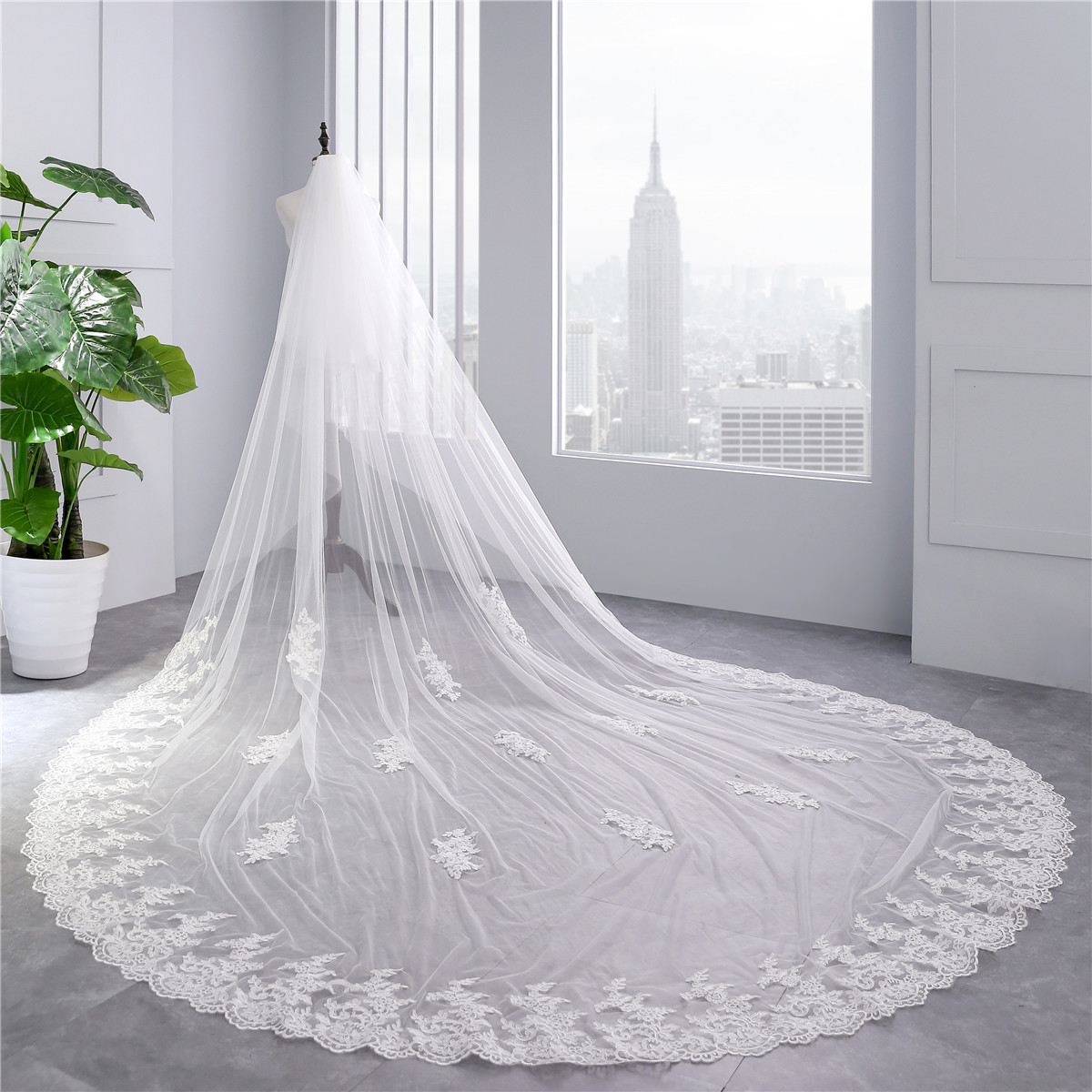 Robe de mariée VOILE en Réseau suisse - Ref 3308113 Image 2