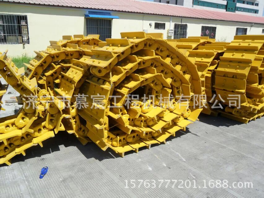 山推推土机配件SD32法兰盘175-27-22140