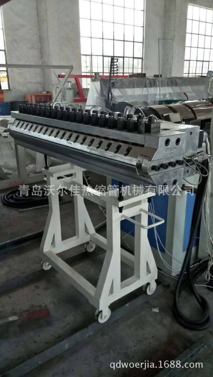 PVC PP PE 建筑模板生产机器设备 中空格子板生产线