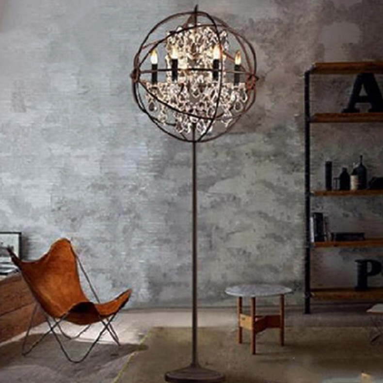 ���������Ƶ���װ��Ʒװ�ε�չ��չ������ڼ�