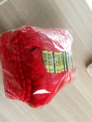 Cross stitch embroidery thread 8m Branch embroidery thread Colour number of polyester and cotton yarn 666 Bright red 240 Sticks Spot sales