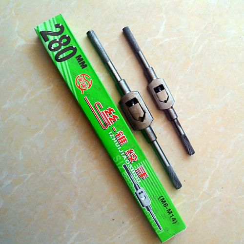 Tap rack, tapping wrench, ratchet wrench, tapping wrench, die tool, reinforced tap wrench