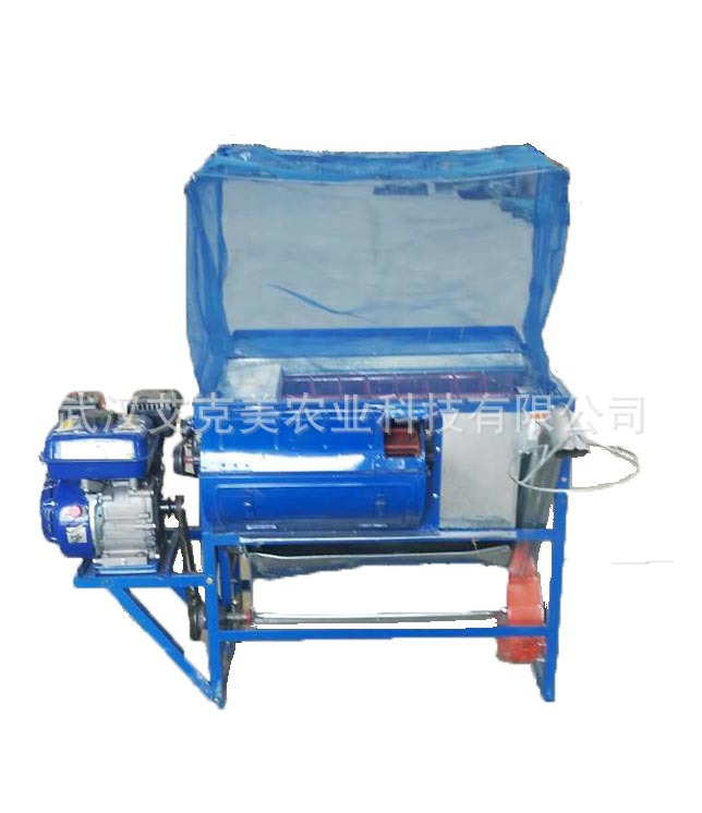 水稻脱粒机4