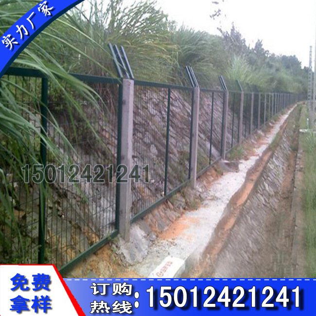 铁路护栏网14