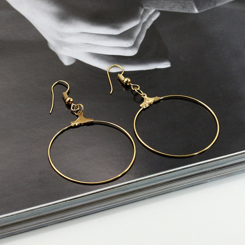 New Simple Golden Large Circle Earrings Handmade Round Ear Studs Wholesale display picture 5