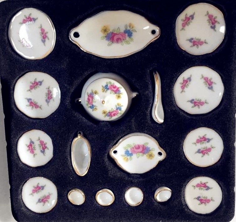 dollhouse  miniaturesʳ��ģ�ͷ��������������18ͷ�մɲ��