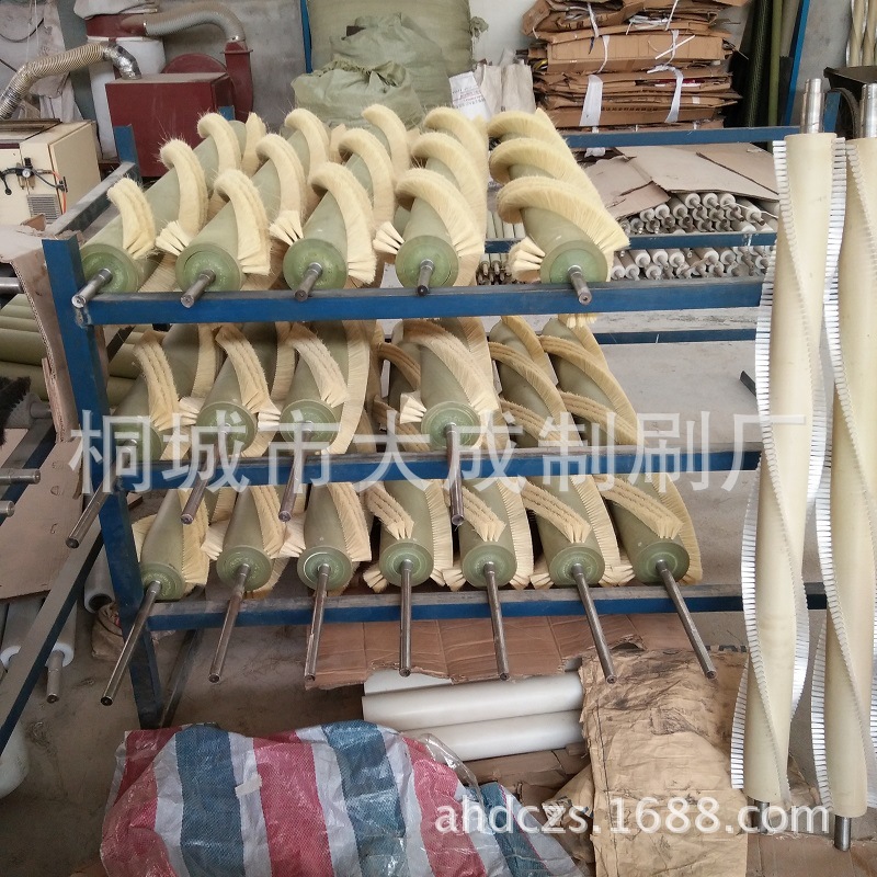 供应铜刷钢刷 塑料丝刷 不锈钢丝毛刷辊 猪鬃耐高温丝毛刷