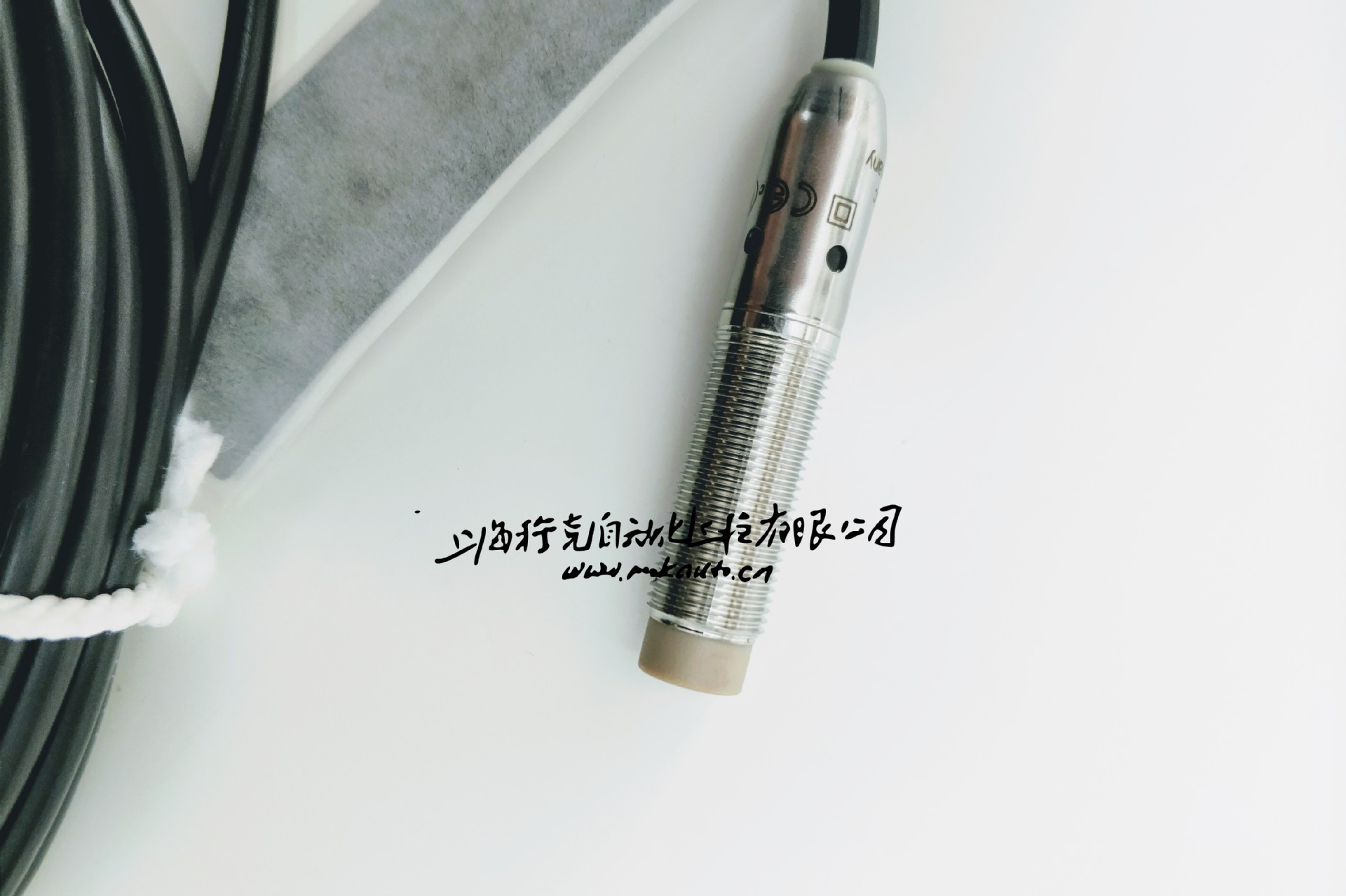 IFM易福门接近开关接近传感器IFT209现货
