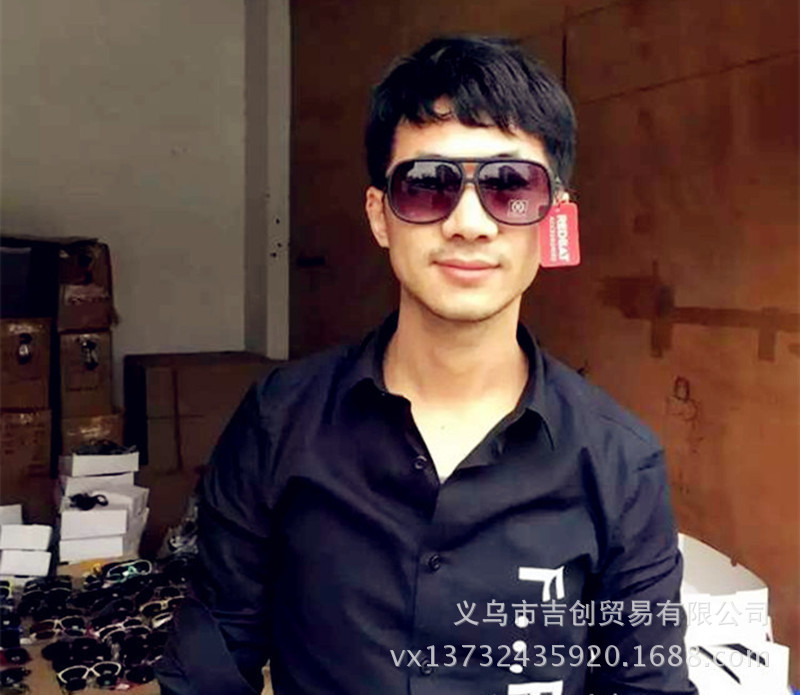 2817198603_347566199