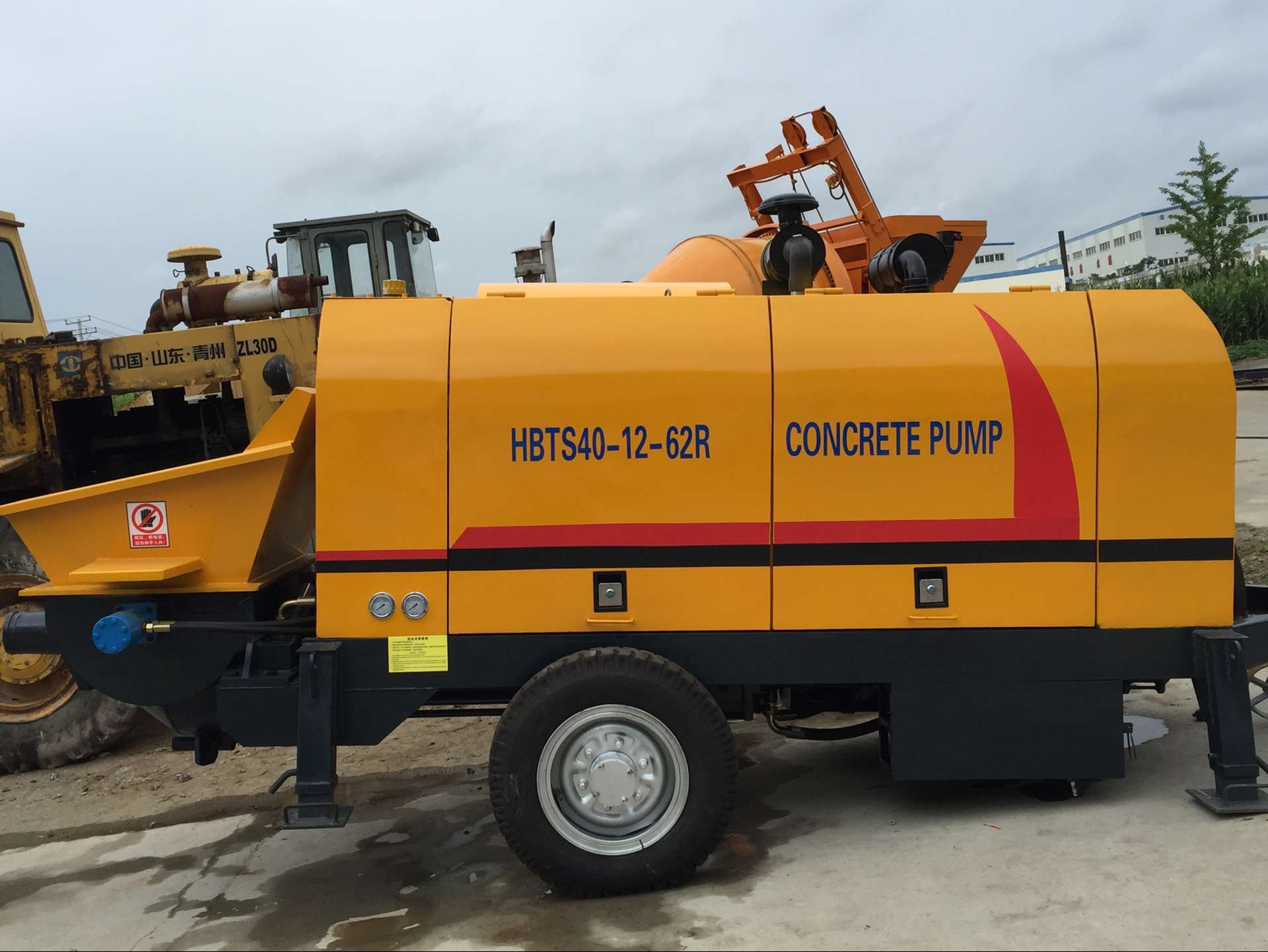 混凝土输送泵 40柴油泵 62千瓦柴油机 30柴油泵 56千瓦柴油机