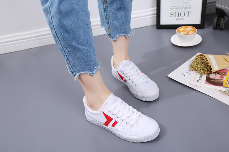 Red Casual Shoes in Style