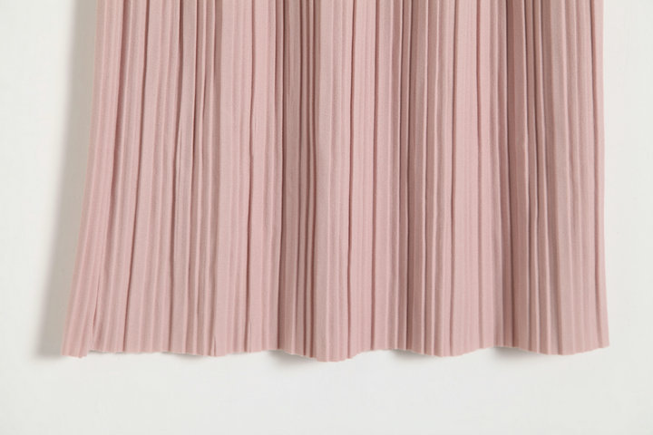 小百褶捻丝麻半身裙