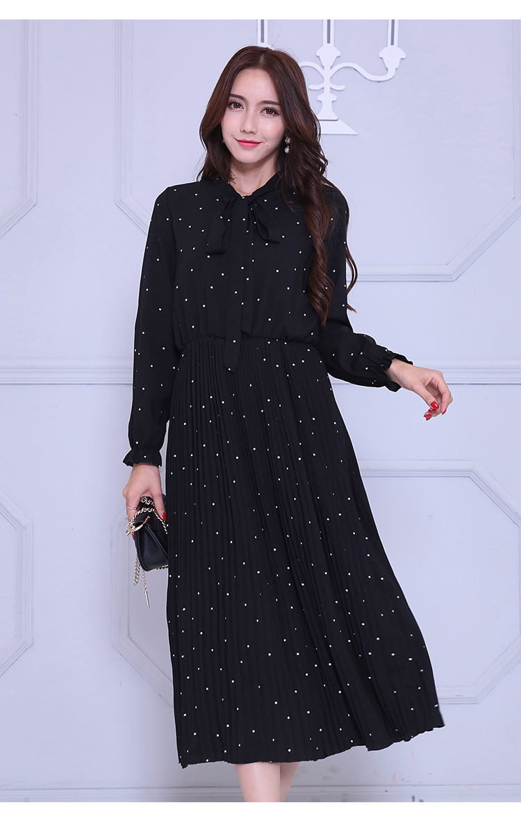 Plus Size Pleated Polka Dot Sweet Long-Sleeved Long Dress NSJR51592