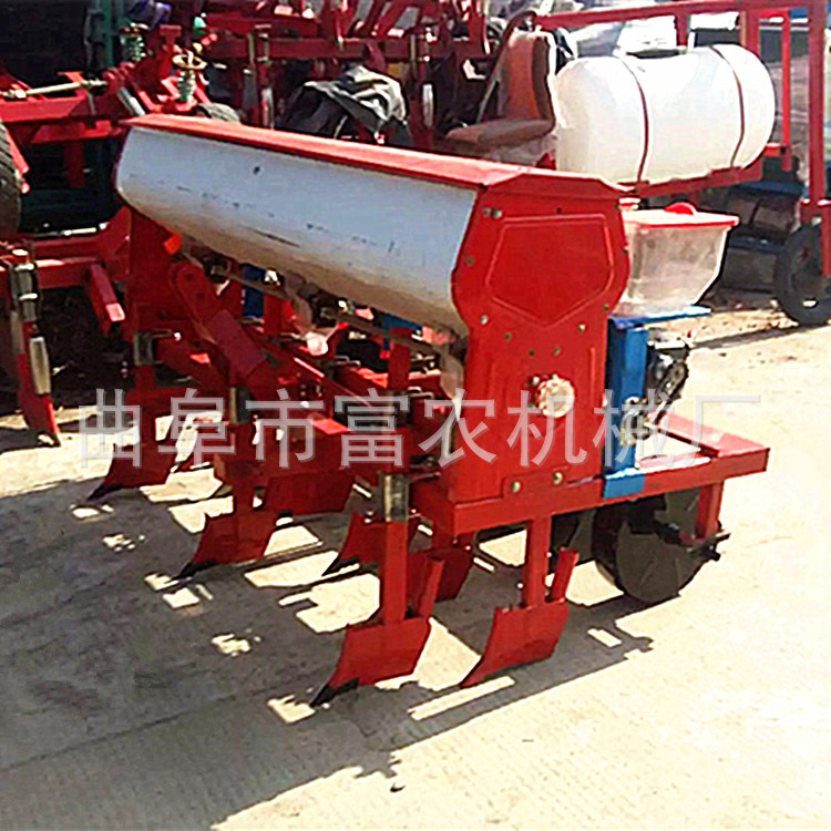 大型玉米精量播种机 多功能大豆播种机 黄豆播种机