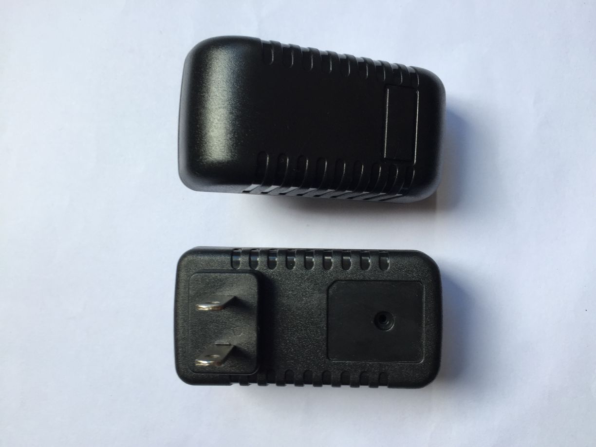 电源适配器外壳 充电器外壳 电源外壳  长75MM 宽38MM 厚28.5MM