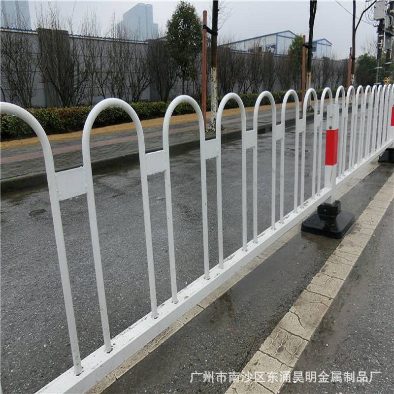 【生产京式道路护栏、城市交通道路防撞栏、人行道隔离京式护栏】