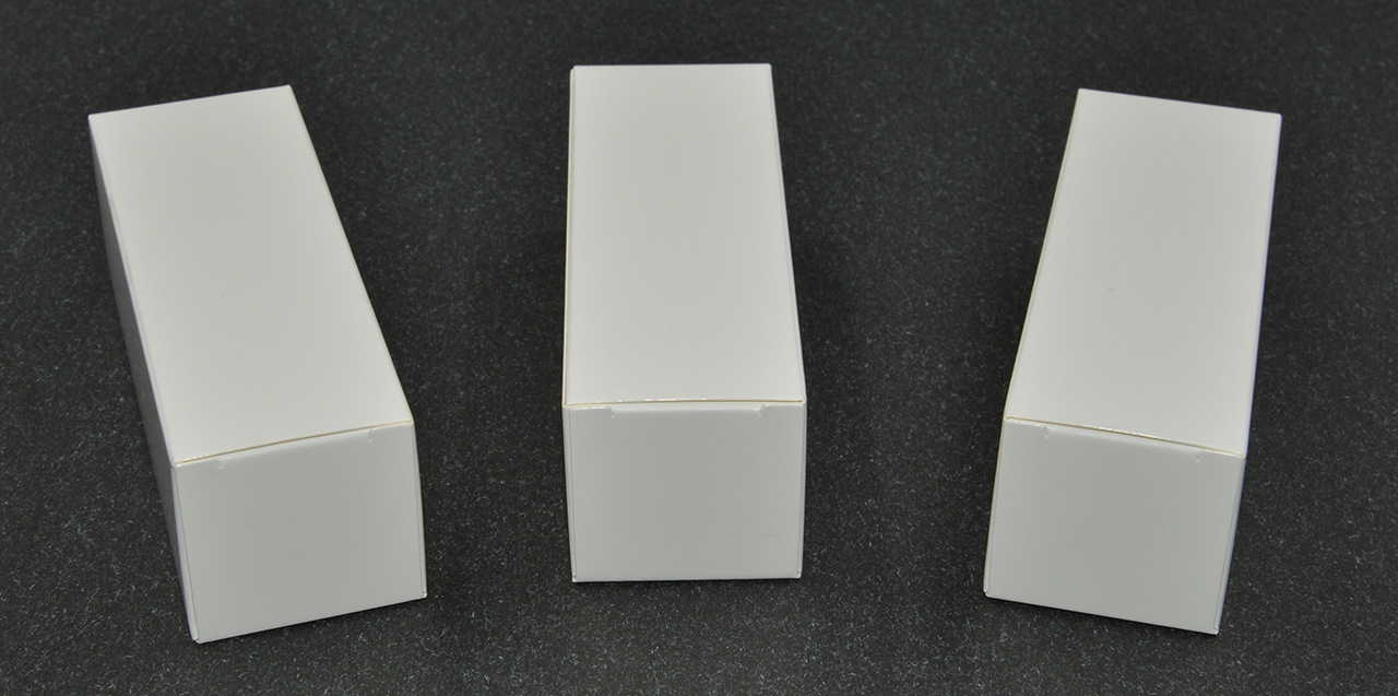 白色 小白盒子现货包装白卡盒小纸盒子单粉卡小盒子白盒