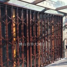 不銹鋼拉閘門烤漆紅色古銅色陽台防盜推拉門不銹鋼伸縮門折疊門。