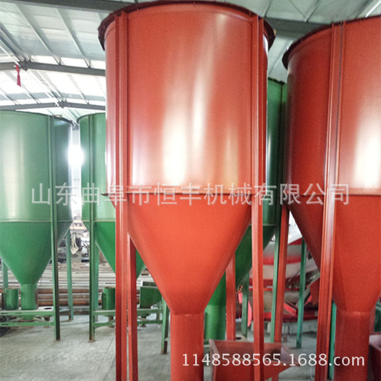 干湿饲料搅拌机 立式饲料粉碎混合机 立式饲料混合机