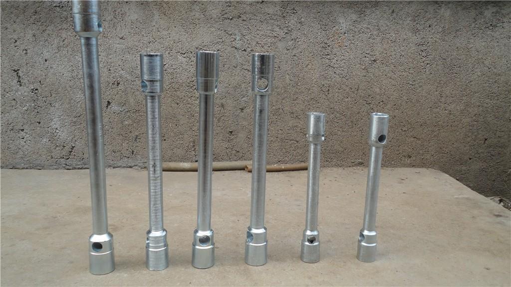 主要生产 扳手 扳手工具 套筒扳手 可定 做加 工