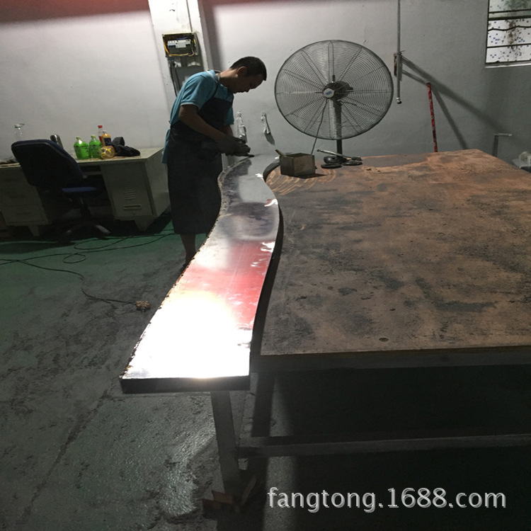 ���ξT��q�Ͳ��t�a �i�����T��q