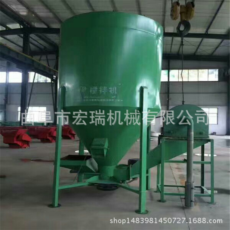 新型立式自吸式饲料粉碎搅拌机高质量立式搅拌机直销供应搅拌机自