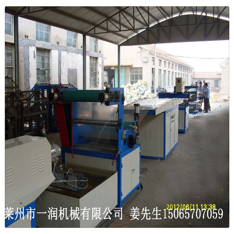 塑料扁丝拉丝机组 防尘网拉丝挤出设备 环保盖土遮阳防护网拉丝机