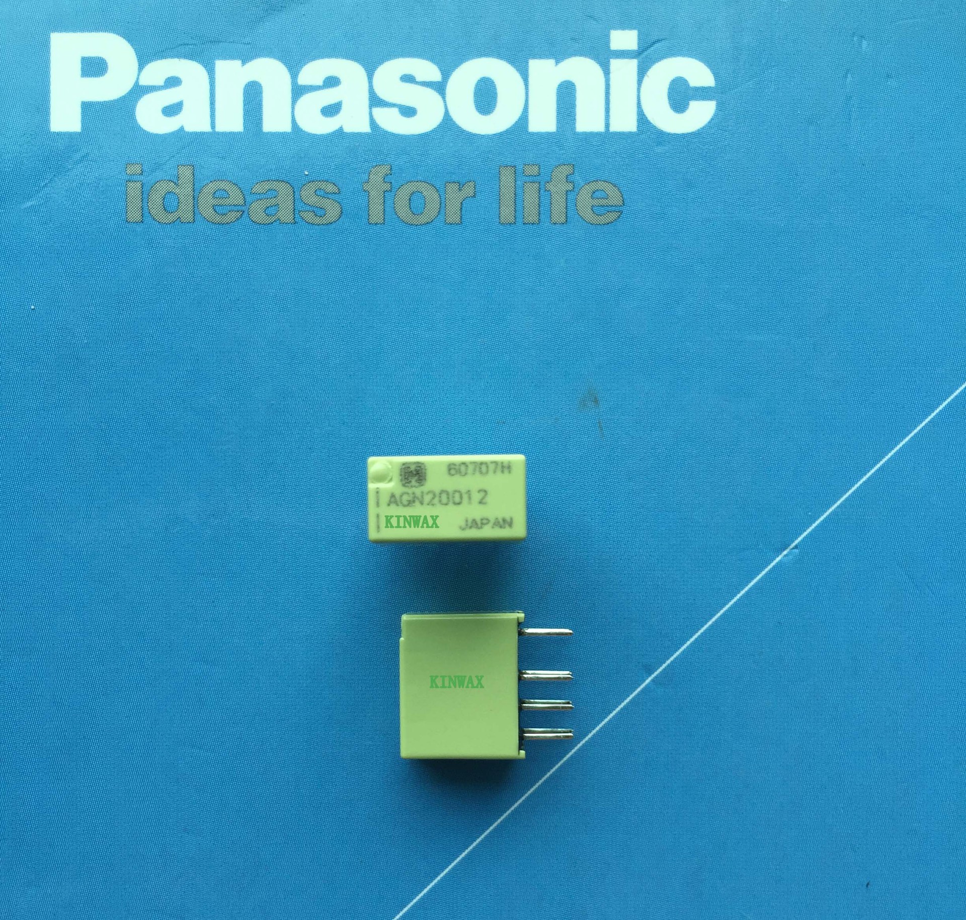 松下小继电器AGN20012 12VDC 正品