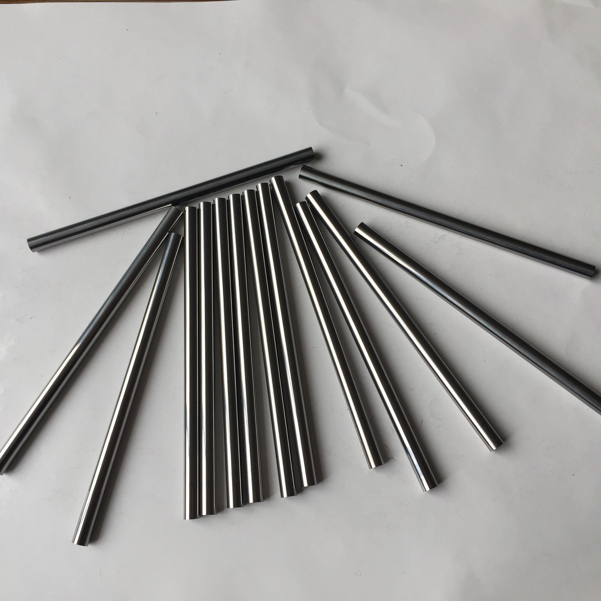 热销供应硬质合金、钨钢YL10.2圆棒、规格尺寸齐全