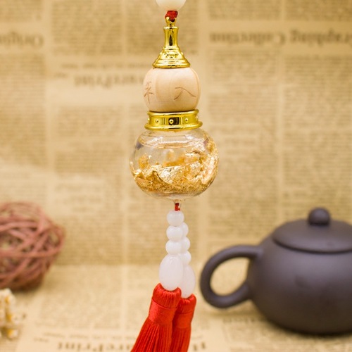 Car accessories pendant gold foil gourd pendant car supplies interior rearview mirror pendant decoration wooden gourd wholesale