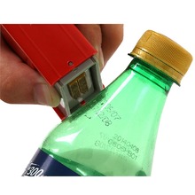 �������ƿ���a���ڷ��a�C�������ٸ���īС���քӇ��a ���]