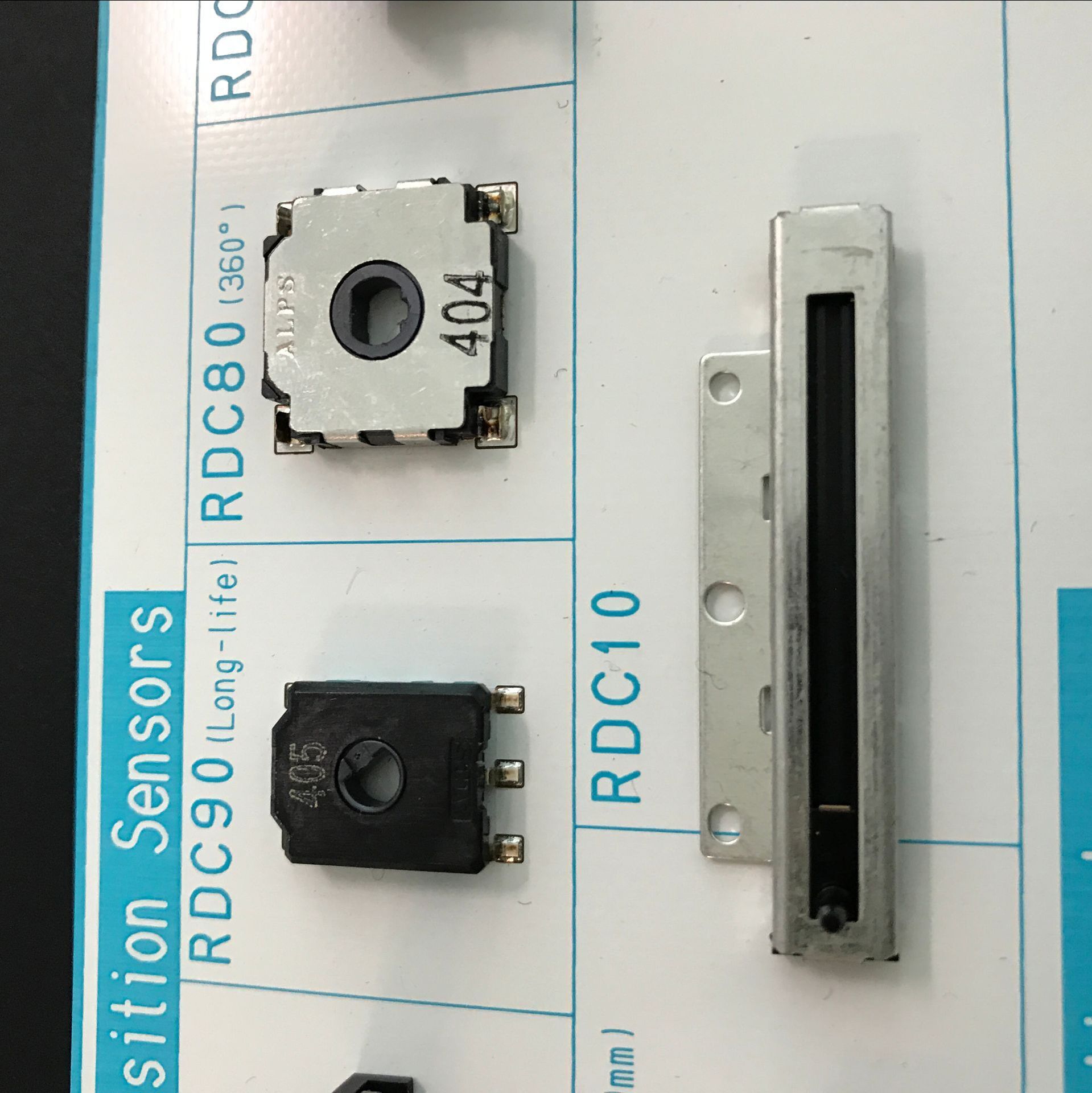 一级代理:日本ALPS电阻式传感器 RDC10320RB 线性型