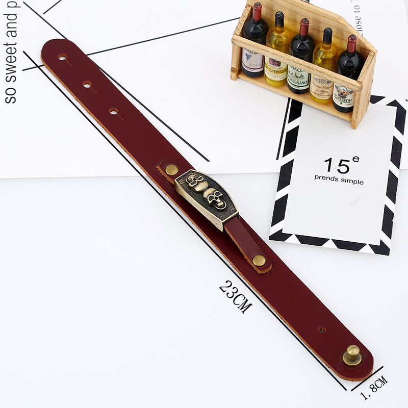 Leather bracelet retro European and American menu0027s leather bracelet skull