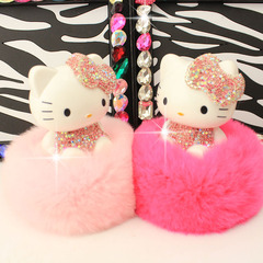 凱蒂汽車香水座 KT貓鑲鑽汽車擺件 獺兔毛鑲鑽香水鑽 批發