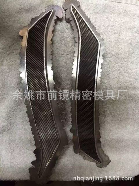 轿车尾部反射器模芯,曲面反射器模芯,反射器模具,进口反射器模芯