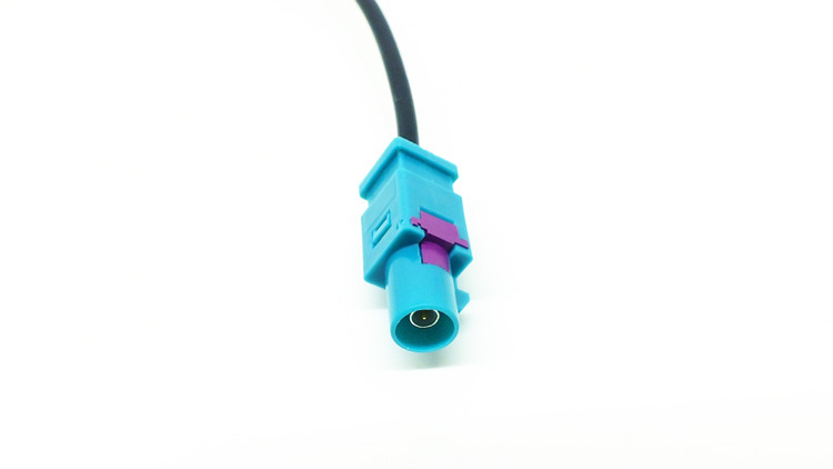 Car FAKRA male head car antenna adapter products European model car GPS antenna radio antenna