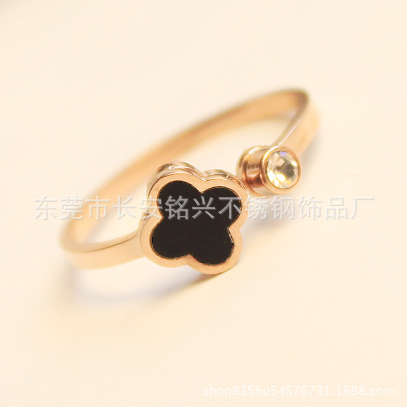 Universal fashionable ring stainless steel with zircon
