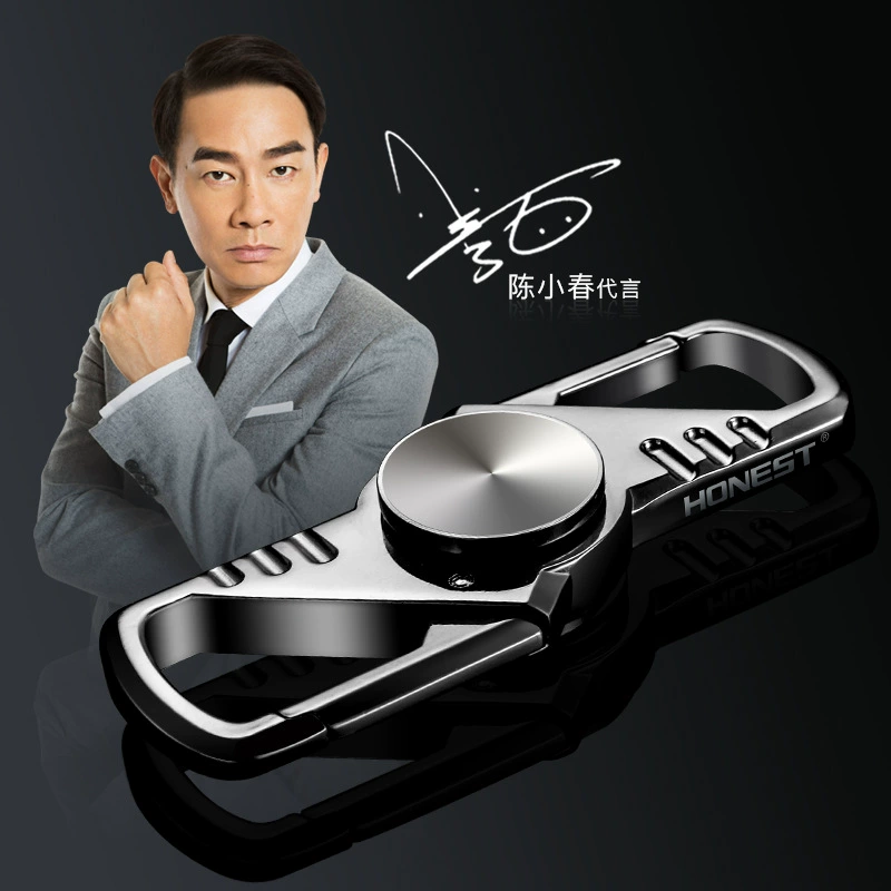 Spinning top for finger, men's keychain, metal creative car keys, direct factory sales