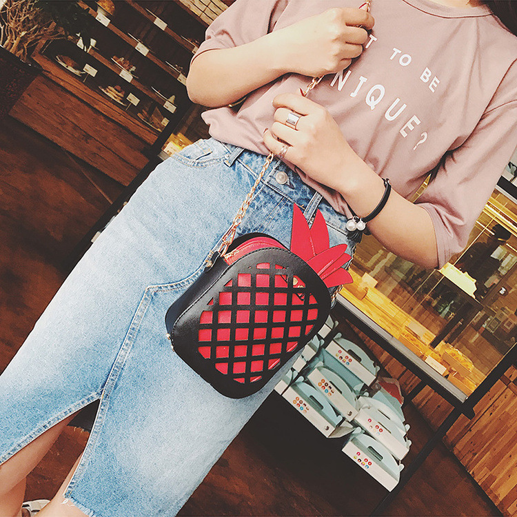 女生时尚包包女2017新款潮斜挎包韩版咖啡杯链条女包个性创意