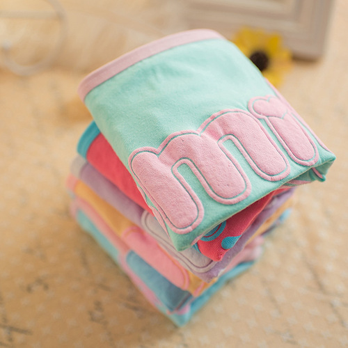 New style underwear, ladies cute smiley face cartoon girl mid-waist women's briefs wholesale