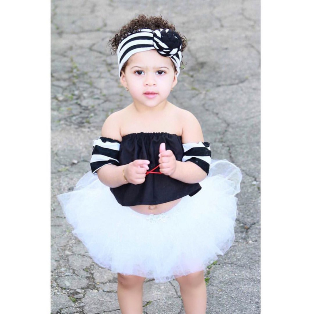 4651473713_149379895