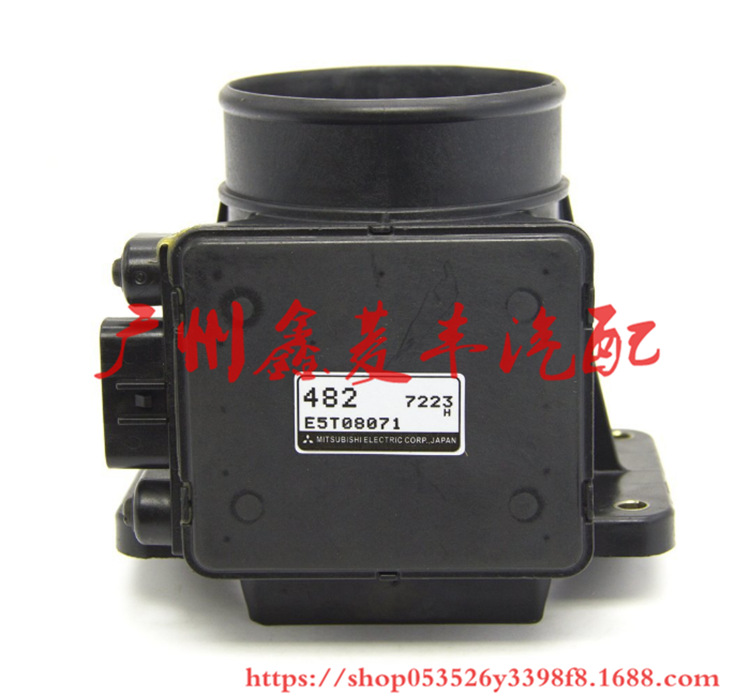 三菱 欧蓝德 帕杰罗 空气流量传感器 空气流量计MD336482