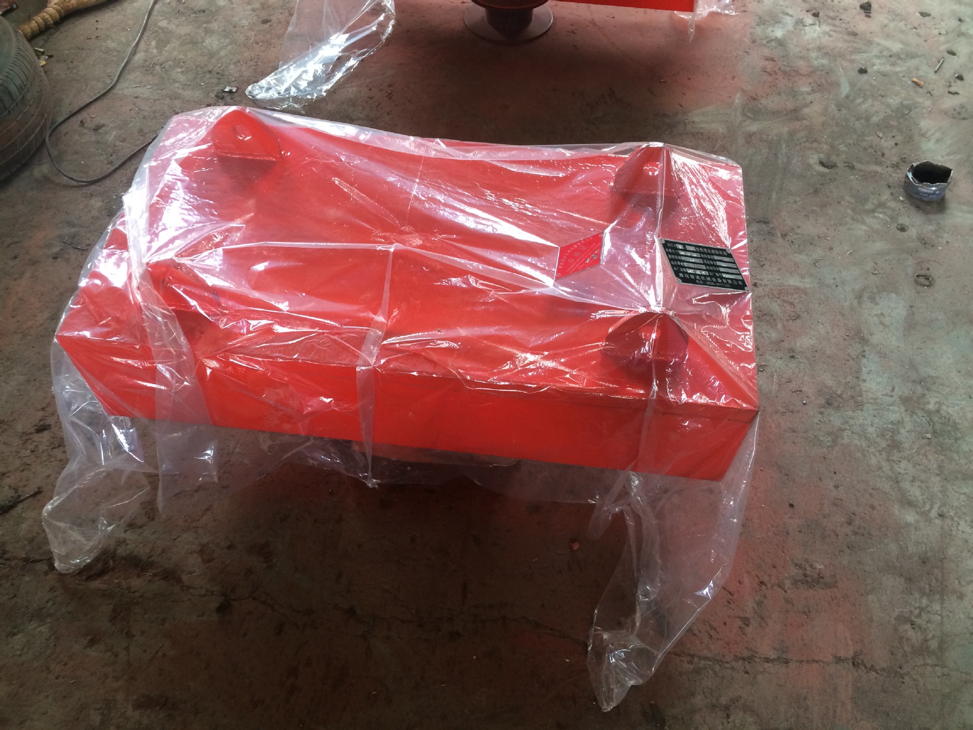 厂家供应磁除铁器 电磁除铁器 悬挂式除铁器 保用十年